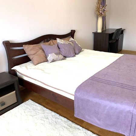 Apartamento Центр. Поруч Парк Та Став Ternópil Exterior foto