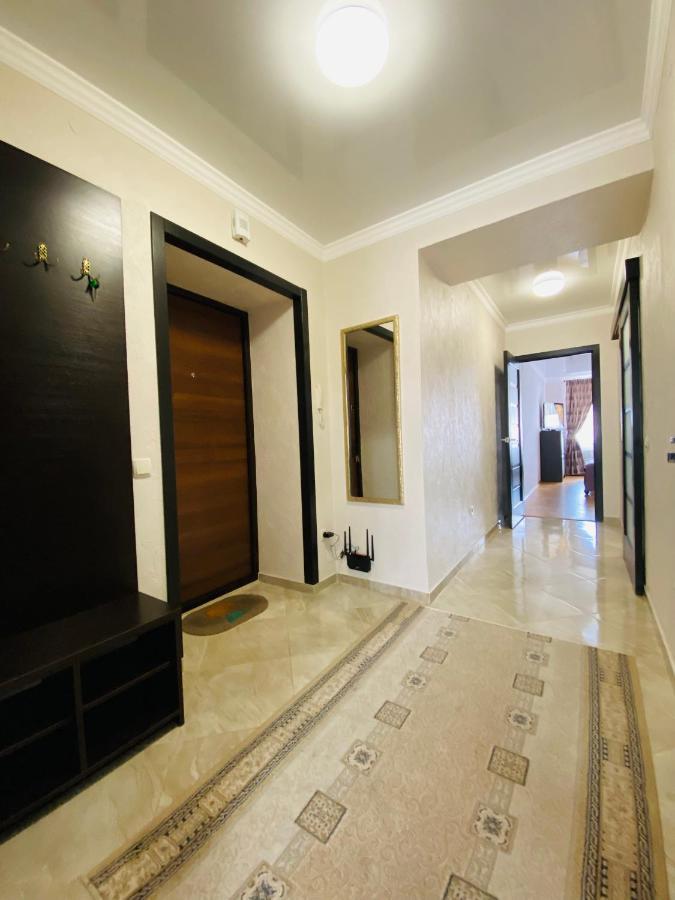 Apartamento Центр. Поруч Парк Та Став Ternópil Exterior foto