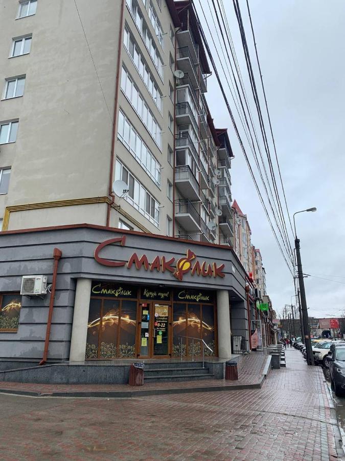 Apartamento Центр. Поруч Парк Та Став Ternópil Exterior foto